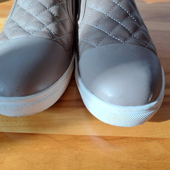 Steve Madden Grey Zaander Sneakers Women's Size 9 - Picture 3 of 5